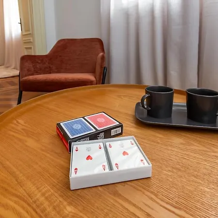 5 Minutes From Via Roma - With Smart Tv