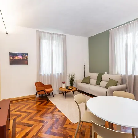 Ponza 3 Apartament *